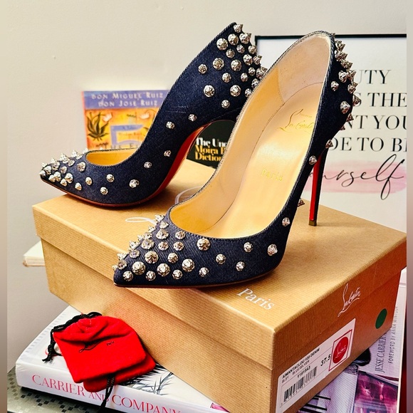 CHRISTIAN LOUBOUTIN Aimantaclou 100 Studded Denim Pumps - Picture 2 of 14